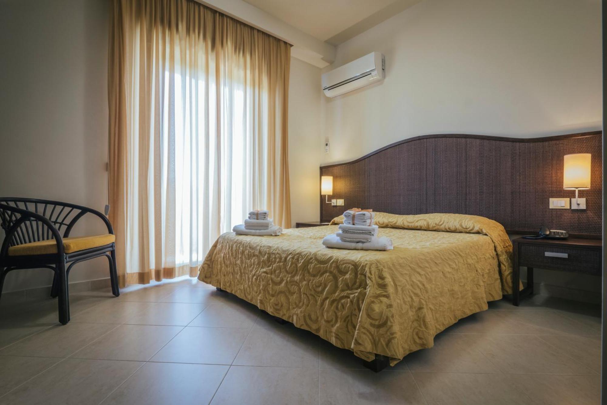 Hotel Costa Azul Balestrate Ngoại thất bức ảnh