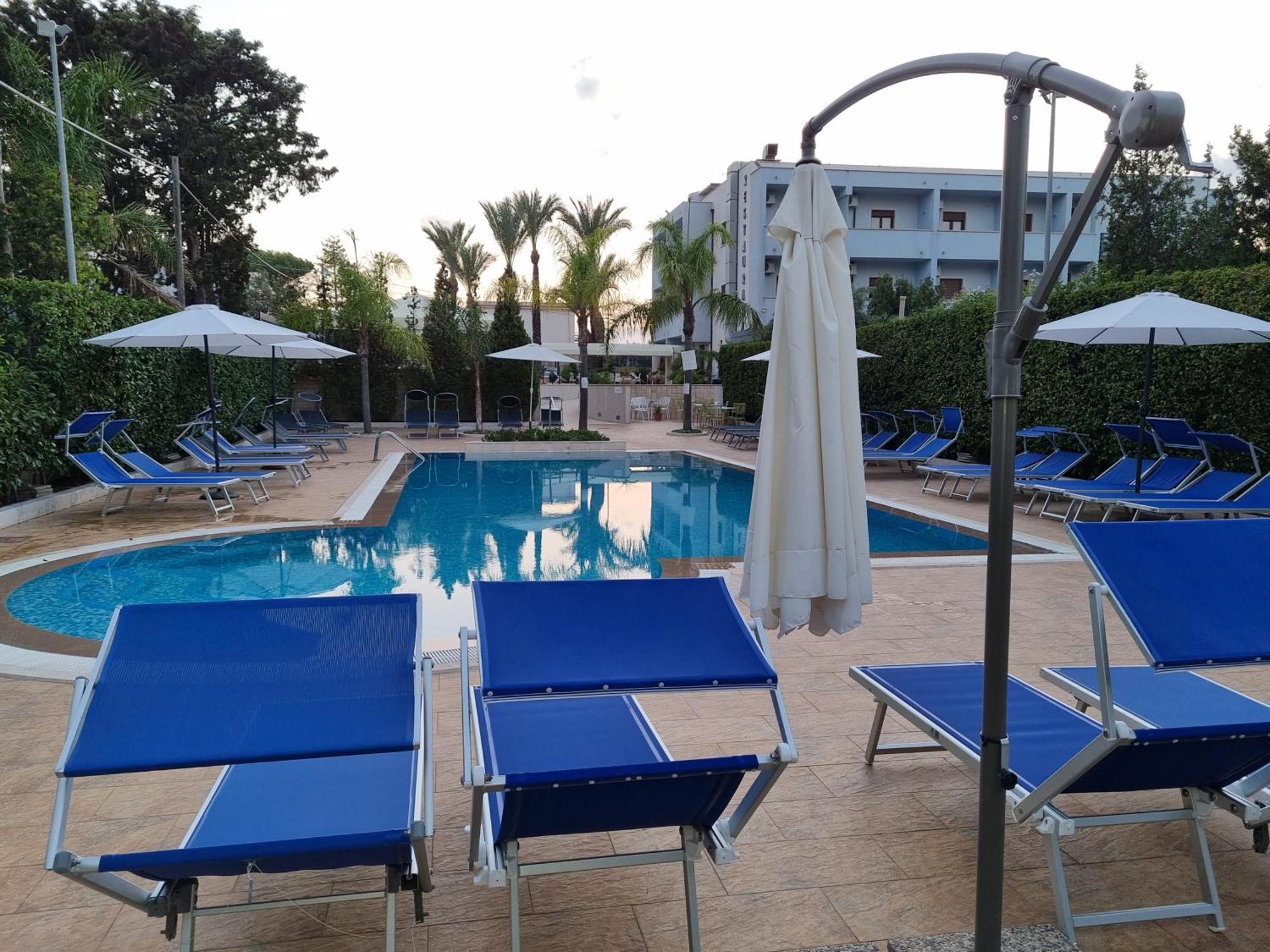 Hotel Costa Azul Balestrate Ngoại thất bức ảnh