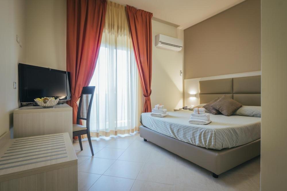 Hotel Costa Azul Balestrate Ngoại thất bức ảnh