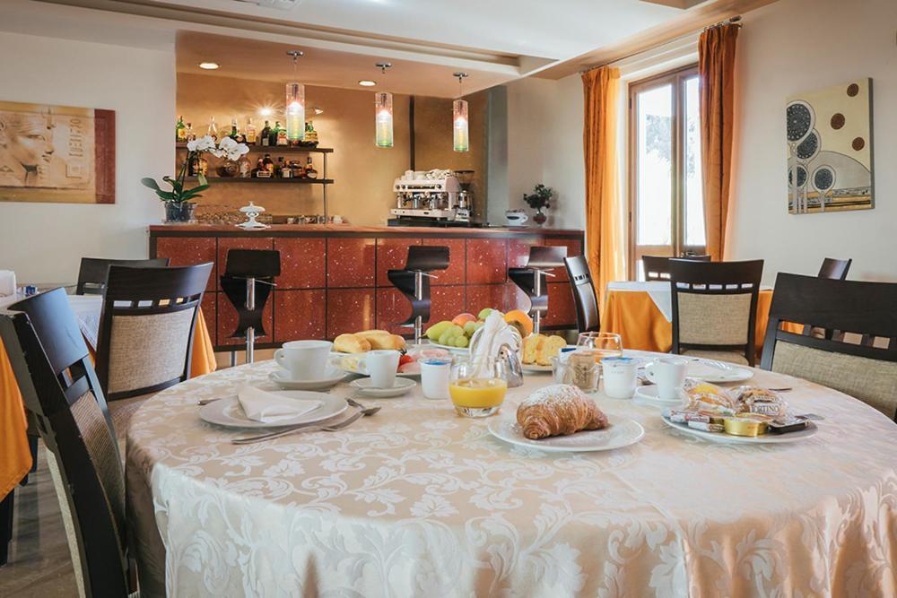 Hotel Costa Azul Balestrate Ngoại thất bức ảnh